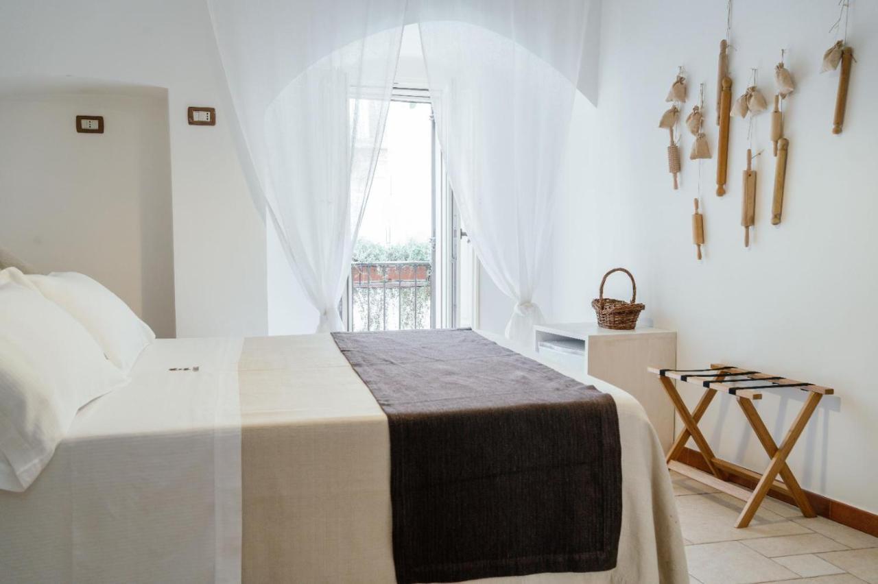 Il Claustro - Bed And Breakfast Altamura Exteriör bild