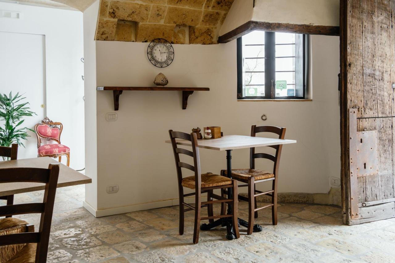 Il Claustro - Bed And Breakfast Altamura Exteriör bild